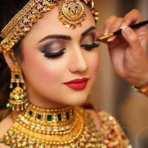 Makeup service at Shrees Beauty Parlour in Kathreguppe, Banashankari 3rd Stage, Bengaluru"